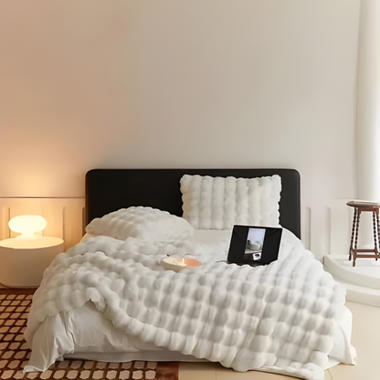 All Season Blanket with Elegant Design | Ventayan